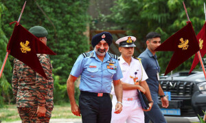 بھارتی ایئر چیف کا جنگ کے 3 ماہ بعد 6 پاکستانی طیارے مار گرانے کا مضحکہ خیز دعویٰ