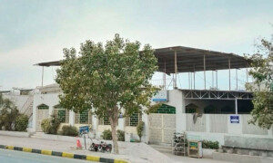 اسلام آباد: سی ڈی اے نے گرین بیلٹ پر قائم مسجد شہید کر دی، علما کا آج پھر تعمیر کا اعلان