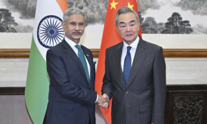 بھارت کا چین اور روس کیساتھ روابط بڑھانےکا فیصلہ، جے شنکر ماسکو، وانگ ای نئی دہلی کا دورہ کریں گے