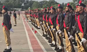 سندھ ہائیکورٹ نے پولیس کانسٹیبلز کی بھرتیوں کے تنازع پر فریقین سے جواب طلب کرلیا