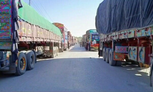 حکومت سندھ کی جانب سے خیبرپختونخوا کے سیلاب زدگان کیلئے 15 ٹرک امدادی سامان روانہ