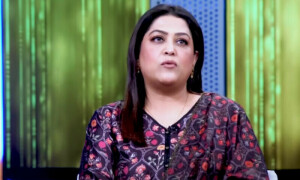 ڈراموں میں غیر حقیقی خواب دکھائے جارہے ہیں، ہر غریب لڑکی کو امیر لڑکا نہیں ملتا، فضیلہ قاضی