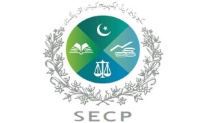 چیئرمین ایس ای سی پی، کمشنرز کی تنخواہوں میں سالانہ ڈیڑھ ارب غیر قانونی اضافے کا انکشاف