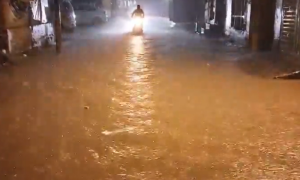 سیالکوٹ شہر اورگرد و نواح میں تیزہواؤں کے ساتھ موسلادھار بارش