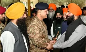 فیلڈ مارشل کی سکھ کمیونٹی کی تمام عبادت گاہوں کی جلد مکمل بحالی کی یقین دہانی