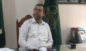 اسسٹنٹ کمشنر پتوکی سیلاب کے دورے کے دوران دل کا دورہ پڑنے سے انتقال کرگئے