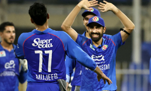 سہ فریقی سیریز: افغانستان نے متحدہ عرب امارات کو 38 رنز سے ہرادیا