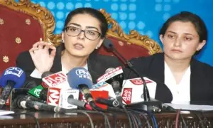 IHC CJ warns Imaan Mazari of contempt of court proceedings over alleged ‘dictator’ remark