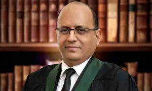صدر مملکت نے جسٹس ظفر احمد راجپوت کو سندھ ہائیکورٹ کا قائم مقام چیف جسٹس تعینات کر دیا