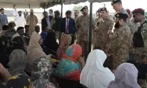 COAS visits flood-hit areas in Kasur and Multan, assures victims of continued support