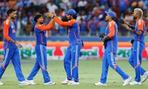 بھارت نےجینٹلمین گیم کرکٹ کو داغدار کر دیا، میچ کے اختتام پر پاکستانی کھلاڑیوں سے ہاتھ ملانے سے انکار