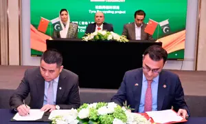 پاکستان اور چین کے درمیان مفاہمت کی تین یادداشتوں پر دستخط