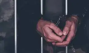 کراچی: ریپ کے ملزم شربت فروش کے ریمانڈ میں توسیع، متاثرہ بچیوں نے تھپڑ مارے