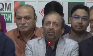 Farooq Sattar takes aim at Sindh govt, Murtaza Wahab over delay in Karachi&rsquo;s development projects