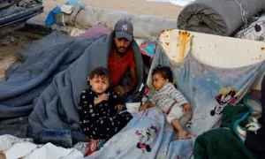 PHOTOS: Displaced Palestinians flee northern Gaza due to Israeli military operation