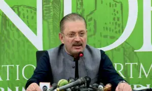 بلاول جب بھی وزیراعظم کی تعریف کرتے ہیں تو پنجاب حکومت کو اعتراض ہوتا ہے، شرجیل میمن