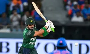 Over 1 - Pakistan are off the mark with a boundary
