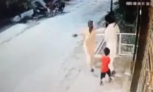 کراچی: اورنگی ٹاؤن میں اپنے دو بچوں کے سامنے باپ قتل