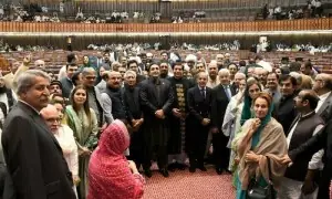 ’ملکی سیاست اتنی ماند پڑ چکی ہے کہ میڈیا کے پاس بحث کرنے کے لیے موضوعات نہیں‘