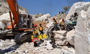 &lsquo;Crushing&rsquo; injustice &mdash; The lawyer who took on the mining giants and won