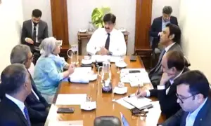 سندھ میں پولیو کے دو نئے کیسز سامنے آنے پر وزیراعلیٰ برہم، ڈی ایچ او کیماڑی اور بدین معطل