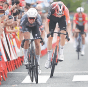 Philipsen wins sprint for Vuelta treble