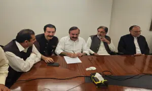 حکومتی وفد اور جوائنٹ ایکشن کمیٹی آزاد کشمیر میں حتمی معاہدہ، مظاہرین کی گھروں کو واپسی