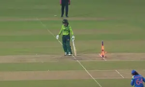 ویمنز ورلڈ کپ: منیبہ علی کا بھارت کیخلاف &rsquo;غیر معمولی رن آؤٹ&lsquo;، قوانین کیا کہتے ہیں؟