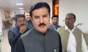 گورنر خیبرپختونخوا نے علی امین گنڈا پور کا استعفیٰ موصول ہونے کی تردید کر دی