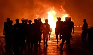 TLP protesters clash with police as march heads to Islamabad