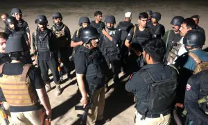 ڈی آئی خان: پولیس ٹریننگ سینٹر پر حملہ آور تمام 5 خوارج مارے گئے، 6 جوان شہید، 12 زخمی، آئی ایس پی آر