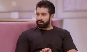 بیٹے کی خواہش ہر انسان کے دل میں ہوتی ہے، لیکن بیٹا ہوتا تو اتنے لاڈ پیار سے کبھی نہ پالتا، منیب بٹ