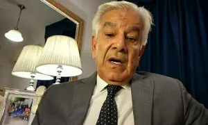 50سال سے ہماری سرزمین پر بیٹھے افغان مہاجرین کو وطن واپس جانا ہوگا، وزیردفاع