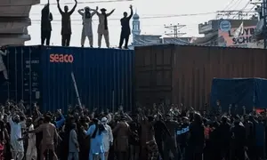 ٹی ٹی پی اور ٹی ایل پی: پاکستان کو مذہبی انتہا پسندی کے درپیش دو بڑے چیلنجز