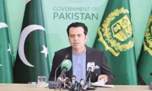 افغانستان کیلئے آگے بڑھنے کا واحد مثبت راستہ دوحہ معاہدے پر عمل درآمد میں ہے، طلال چوہدری