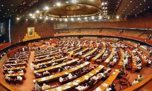 ملک میں الیکٹرونک ویسٹ تیزی سے جمع ہورہا ہے، تلف کرنے کی کوئی پالیسی نہیں، قائمہ کمیٹی