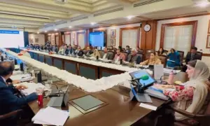 پنجاب: لاؤڈ اسپیکر ایکٹ مزید سخت، سوشل میڈیا پر شر انگیزی کیخلاف زیرو ٹالرنس پالیسی نافذ کرنے کا فیصلہ