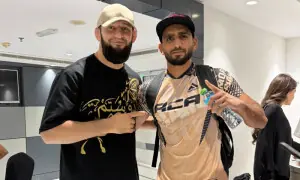 دبئی: پاکستانی فائٹر رضوان علی نے بھارتی حریف کو پہلے ہی راؤنڈ میں ناک آؤٹ کردیا