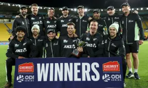 نیوزی لینڈ نے انگلینڈ کو تیسرے ون ڈے میں شکست دیکر کلین سوئپ کردیا