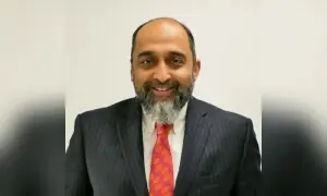 صحافی اور پالیسی ماہر مشرف زیدی وزیراعظم کے ترجمان برائے غیرملکی میڈیا مقرر