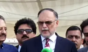 وزیراعلیٰ نے تعاون کا یقین دلایا ہے، امید ہے گرین لائن فیز2 پر کام جلد شروع ہوگا، احسن اقبال