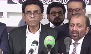 27 ویں آئینی ترمیم پریشانی کی بات نہیں، بلدیاتی نظام سمیت کئی اقدامات پر عملدرآمد چاہتے ہیں، ایم کیو ایم