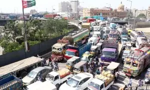 کراچی: ملیر ہالٹ سے سپرہائی وے روڈ ہیوی ٹریفک کیلئے بند