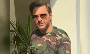 سوشل میڈیا پر جھوٹ بول کر اپنی اولاد کو حرام نہیں کھلاسکتا، شاہد آفریدی