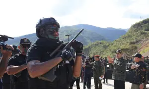 وینزویلا نے امریکی موجودگی کا مقابلہ کرنے کیلئے تعیناتی شروع کر دی