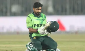 بابر اعظم کی 806 دن کے بعد سنچری، سعید انور کا ریکارڈ برابر کر دیا