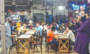 Over 110 food outlets sealed in Karachi