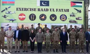 راولپنڈی: شاہ عبداللہ دوم کا جی آئی ڈی ایس کا دورہ، پاک فوج کی مشق کا معائنہ کیا