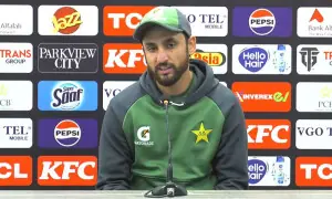 سہ فریقی سیریز میں نوجوان کھلاڑیوں کو موقع دیں گے، قومی ٹی20 کپتان