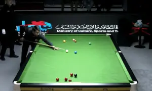 اسجد اقبال کی بھارتی حریف کو تاریخی شکست، اسنوکر ورلڈ کپ کے سیمی فائنل میں رسائی حاصل کرلی